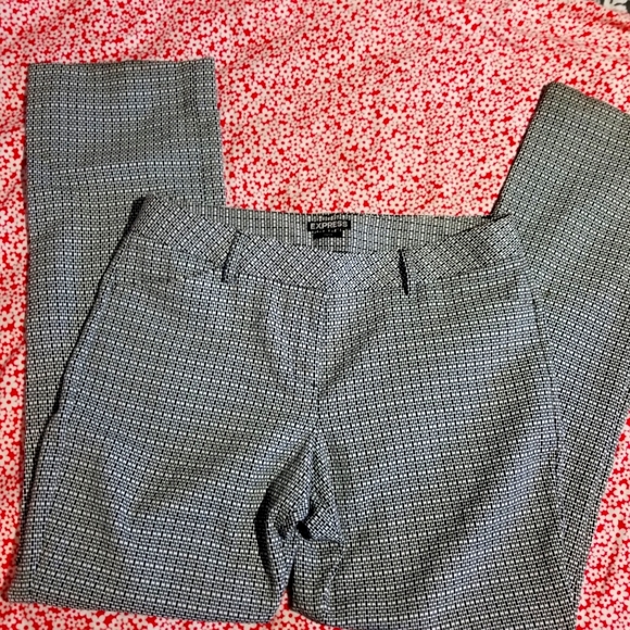 Express Editor Plaid Print Pants - Picture 2 of 10